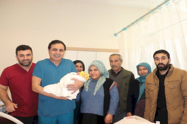 13 yıllık çocuk özlemi Harran Üniversitesi Hastanesi'nde son buldu