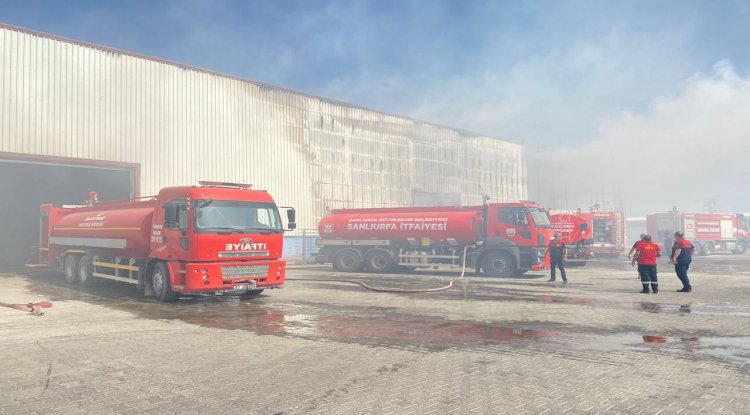 Urfa OSB'de fabrika yangını!