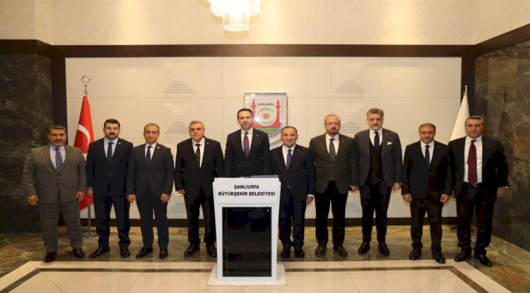 Bakan Bayraktar'dan Başkan Beyazgül'e ziyaret