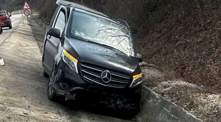 Genel Başkan trafik kazası geçirdi! Yaralılar var 