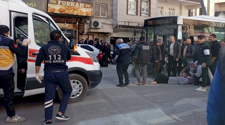 Urfa'da Bir Kadına Araç Çarptı! 