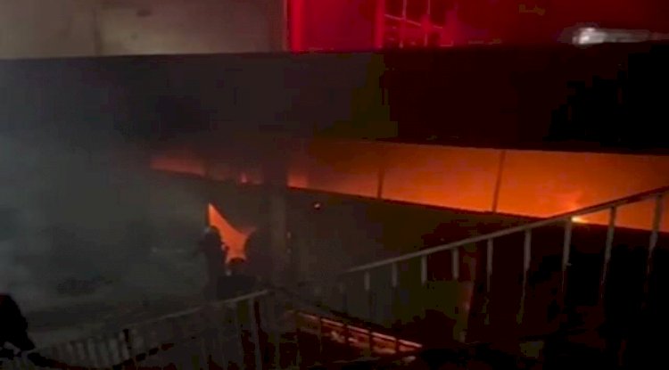 Şanlıurfa'da Korkutan Depo Yangını! 