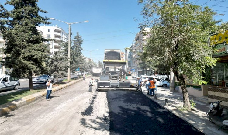 Büyükşehir'den asfalt çalışması