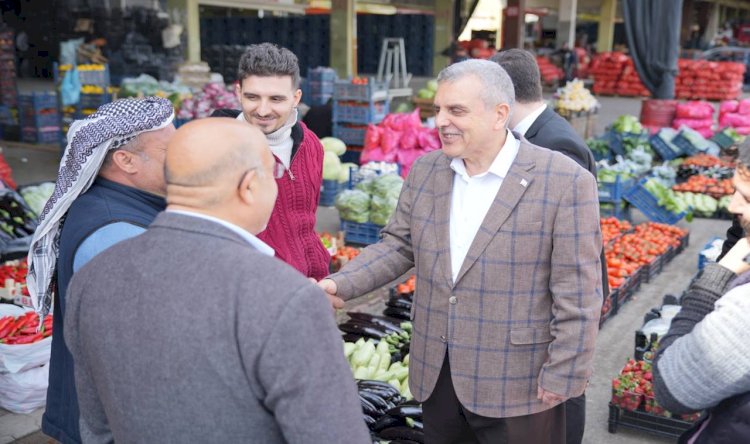 Beyazgül'e esnaflardan sonuna kadar arkandayız mesajı 