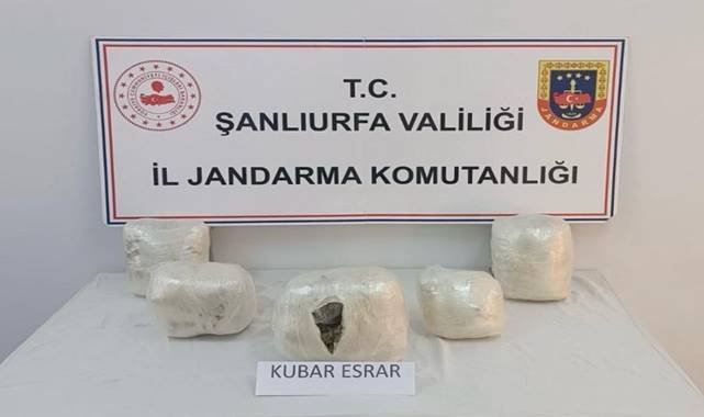 Urfa'da Durdurulan Araçta Kilolarca Uyuşturucu Ele Geçirildi