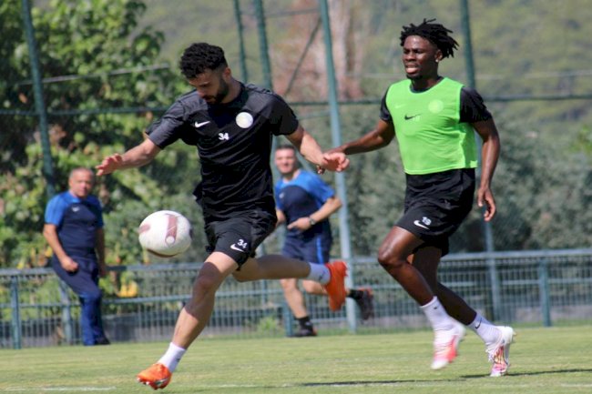 Şanlıurfaspor sıkı çalışıyor