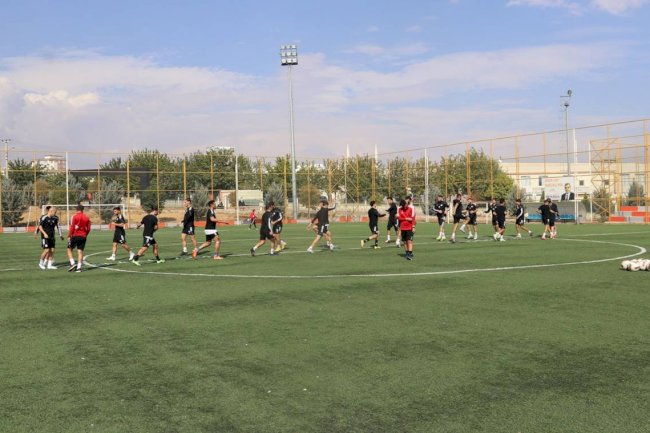 Karaköprü Belediyespor, Ağrıspor hazırlıklarına başladı