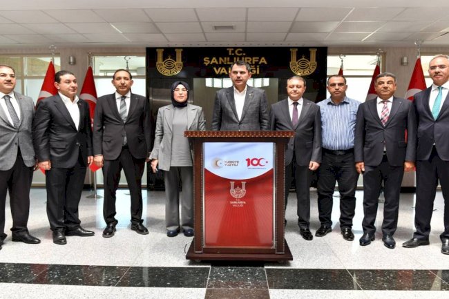 Bakan Kurum, Şanlıurfa Valisi Hasan Şıldak'ı Ziyaret Etti