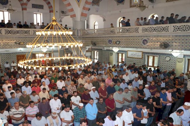 Şanlıurfa'da Gıyabi Cenaze Namazı Kıldırıldı
