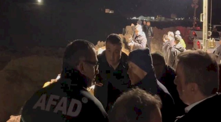 Erzincan'da 9 işçinin arama-kurtarma çalışmaları devam ediyor! 